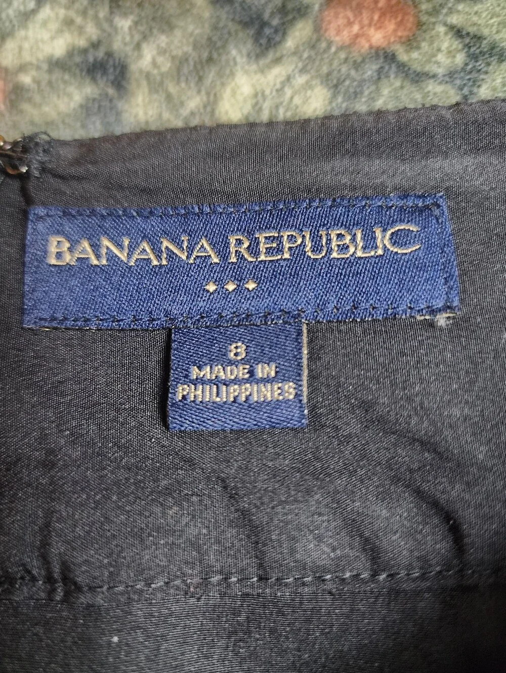 Banana Republic mid length